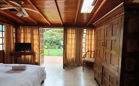Turrialba Bed & Breakfast