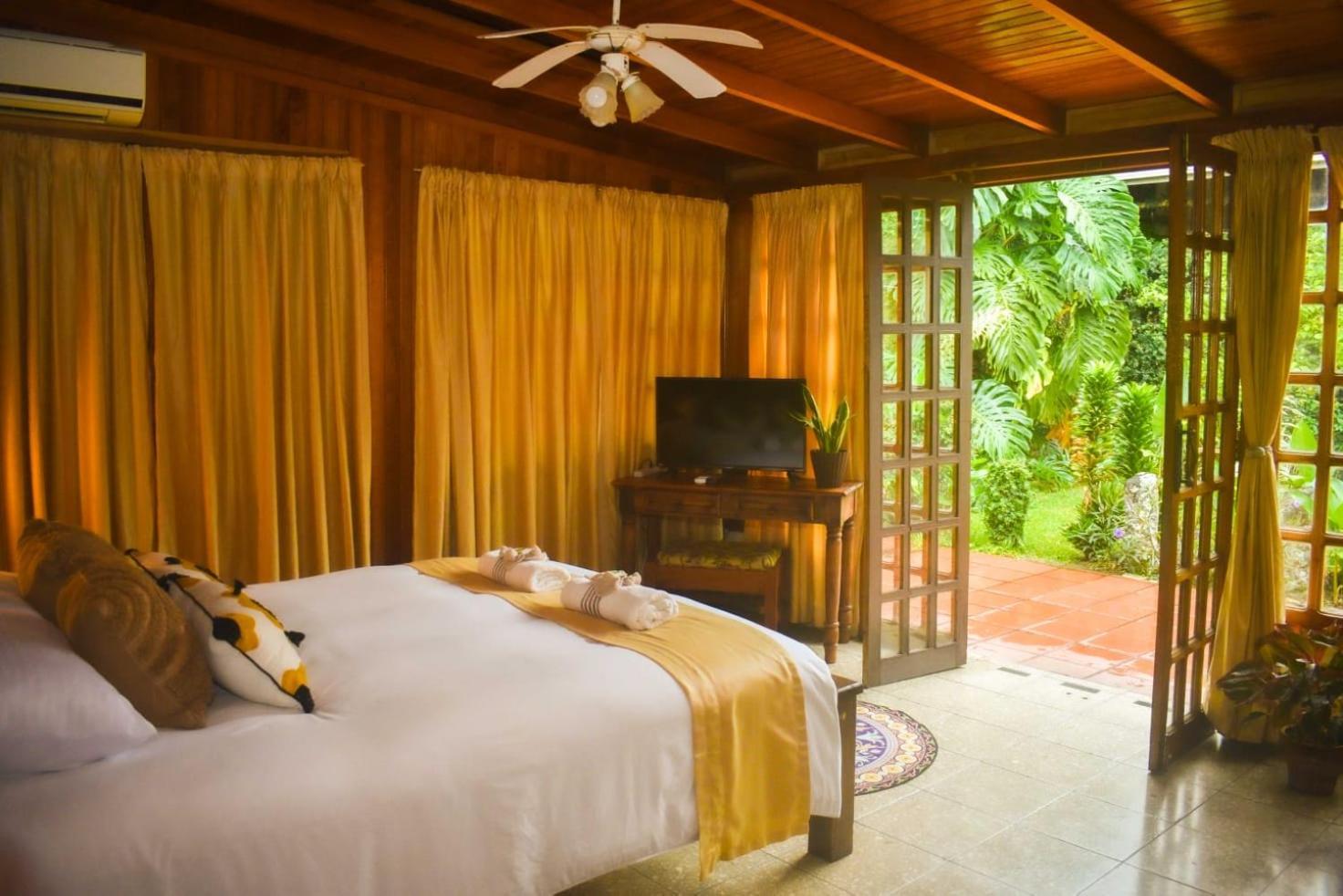 Turrialba Bed & Breakfast Exterior foto