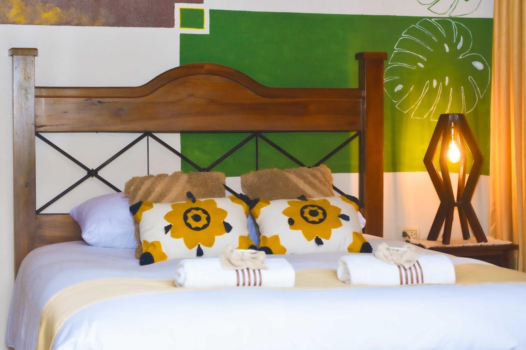 Turrialba Bed & Breakfast Exterior foto