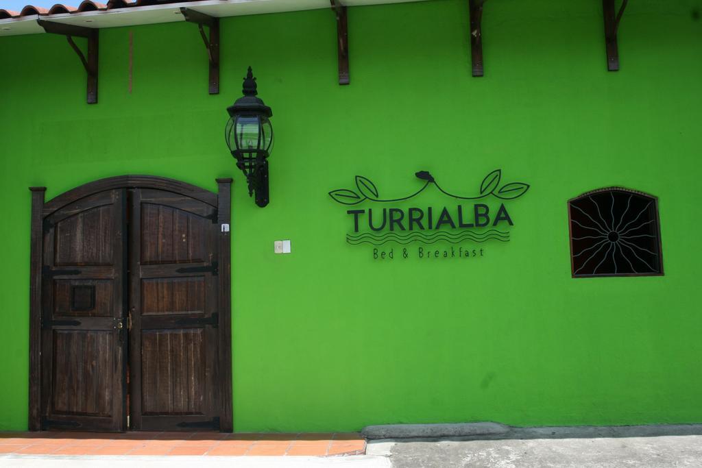 Turrialba Bed & Breakfast Exterior foto
